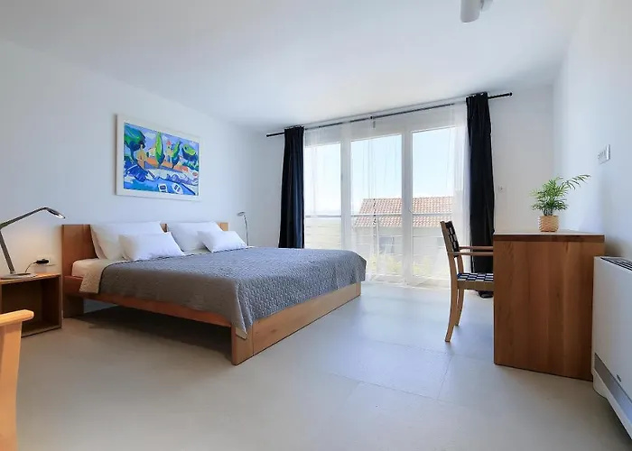 Stellar Blue Vila *