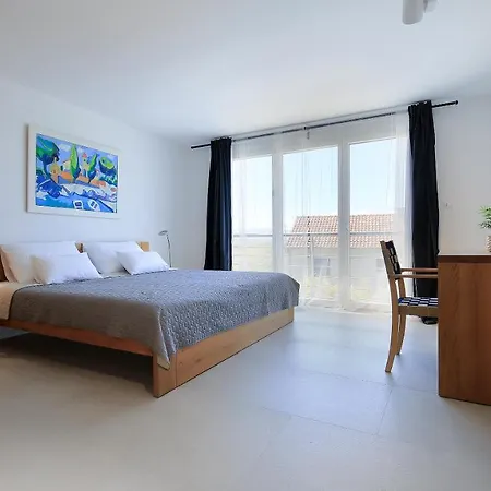 Stellar Blue Villa *